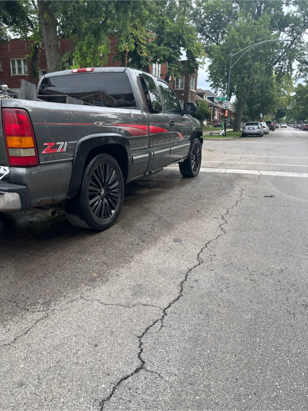 Chevrolet Z71 Truck - photo 3