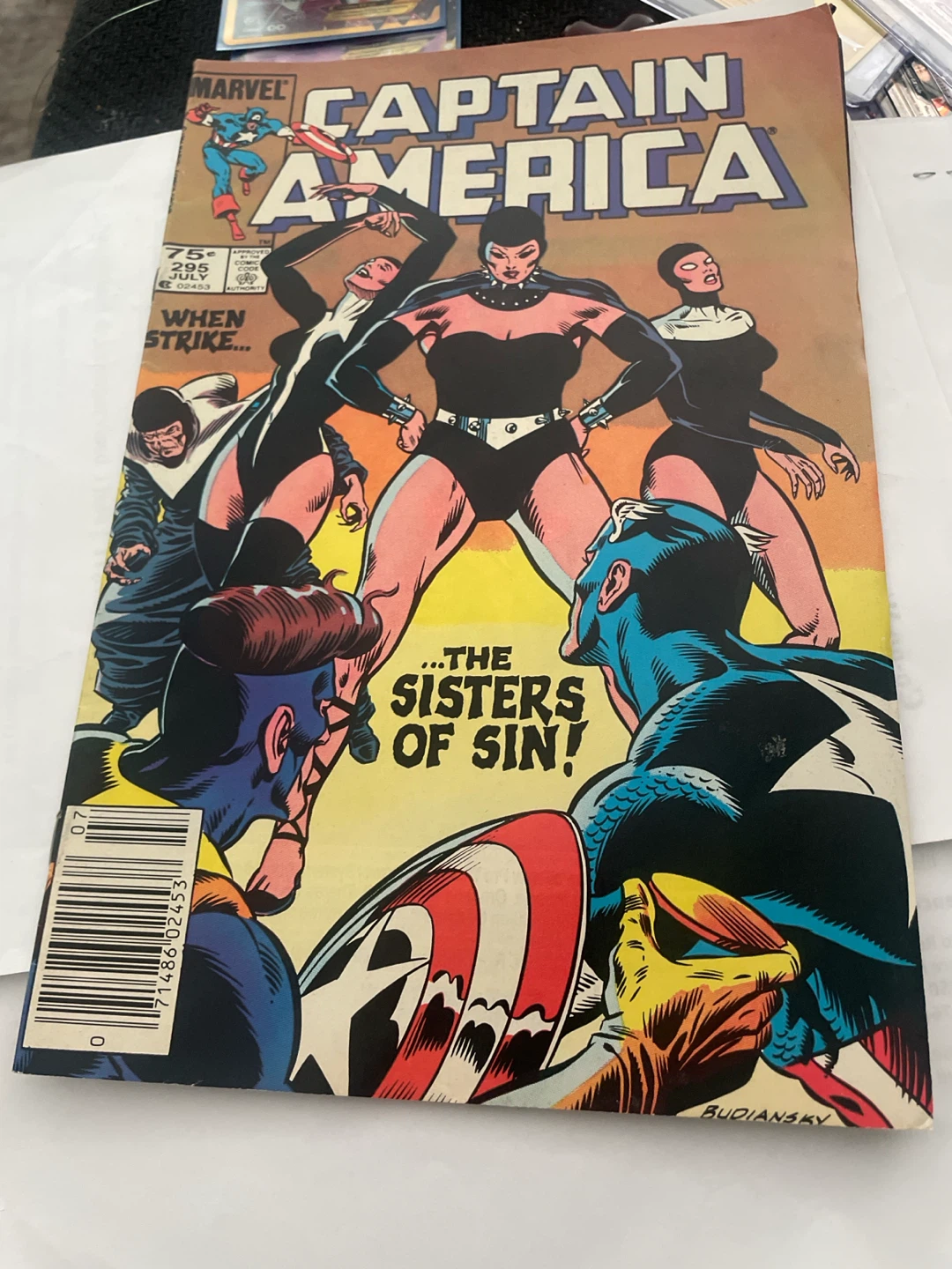 Captain America Comic Book - July 1984