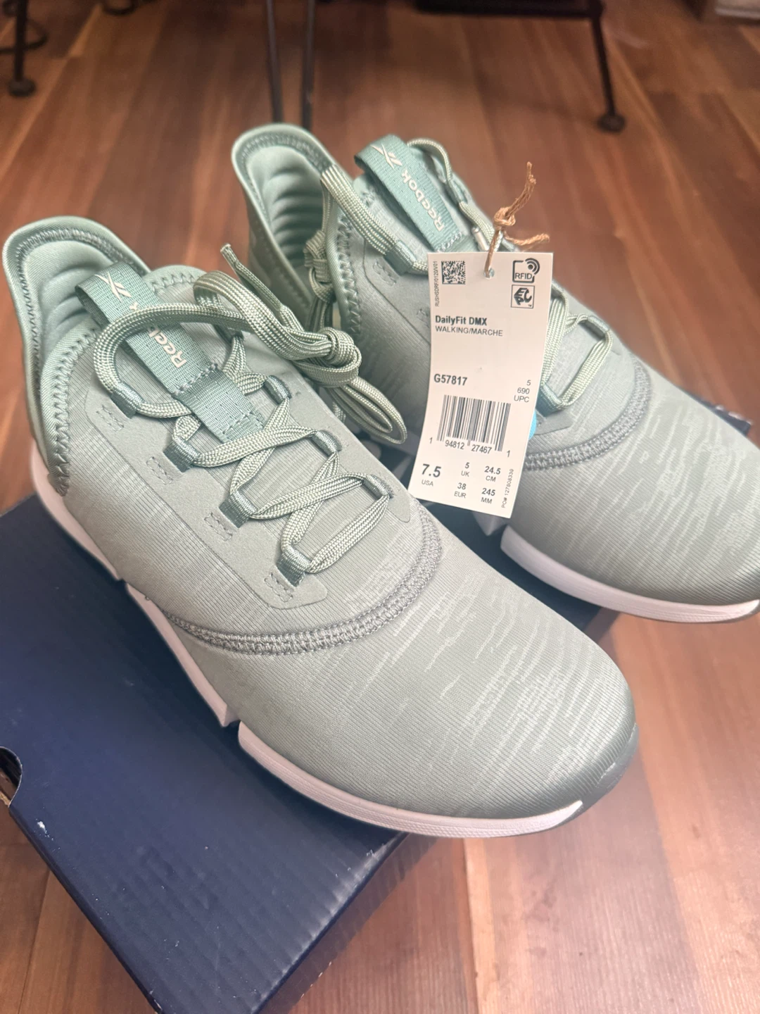 Brand  New woman’s  Reebok DailyFit DMX