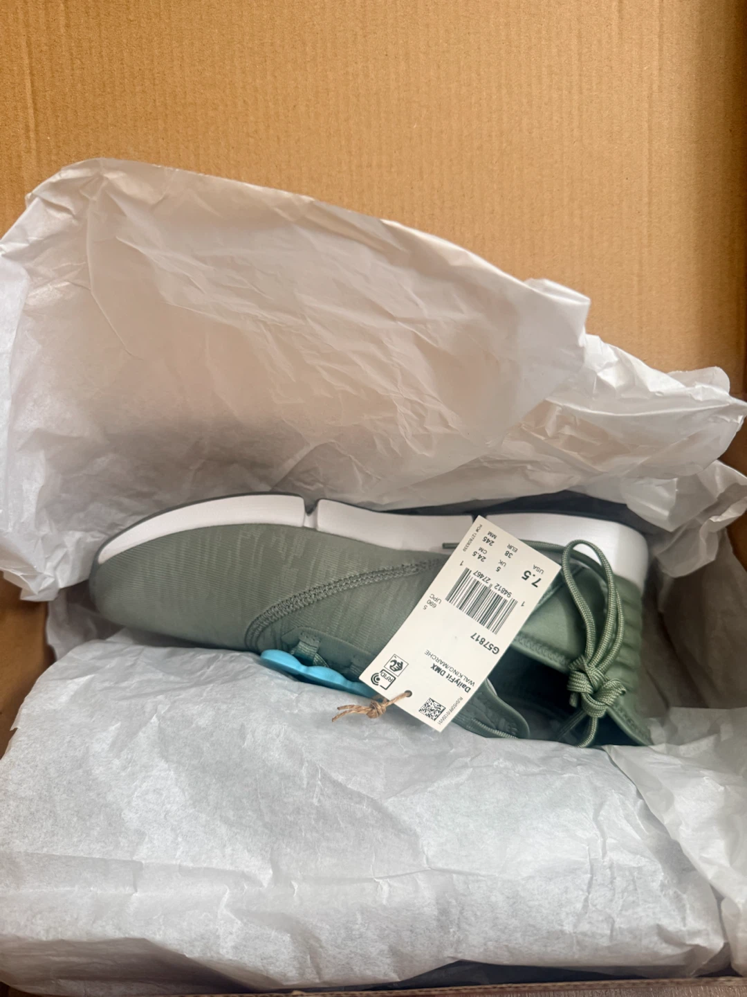 Brand  New woman’s  Reebok DailyFit DMX - photo 4
