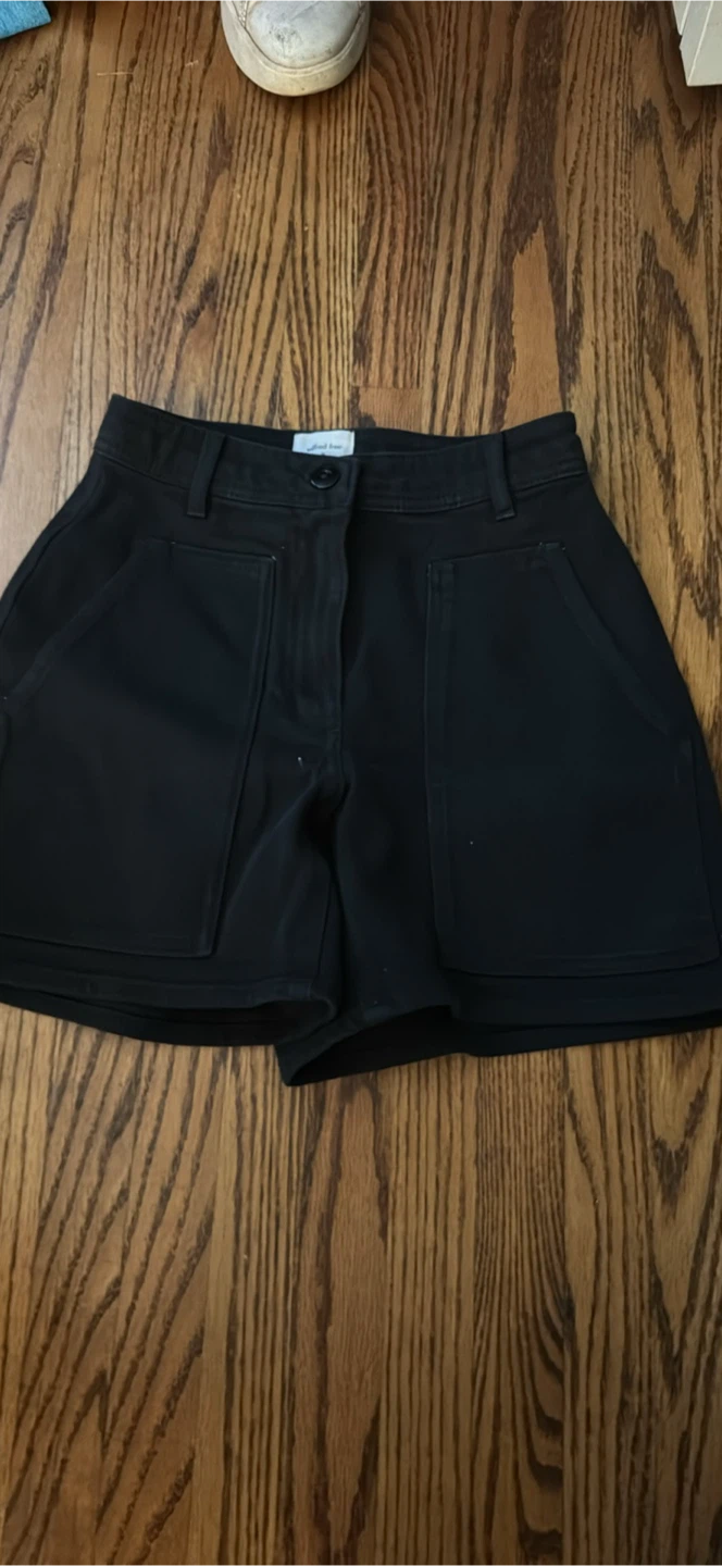 Wilfred Free Black Shorts