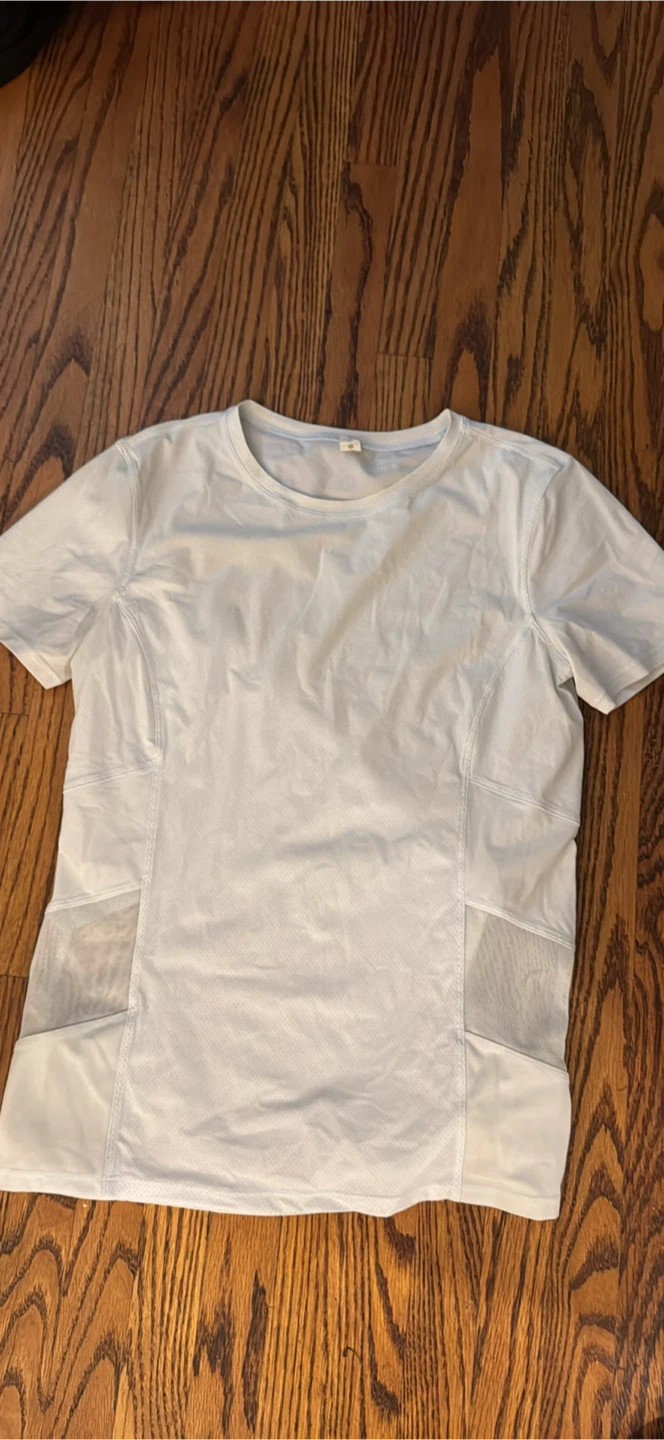Lululemon Athletic T-Shirt Size 4