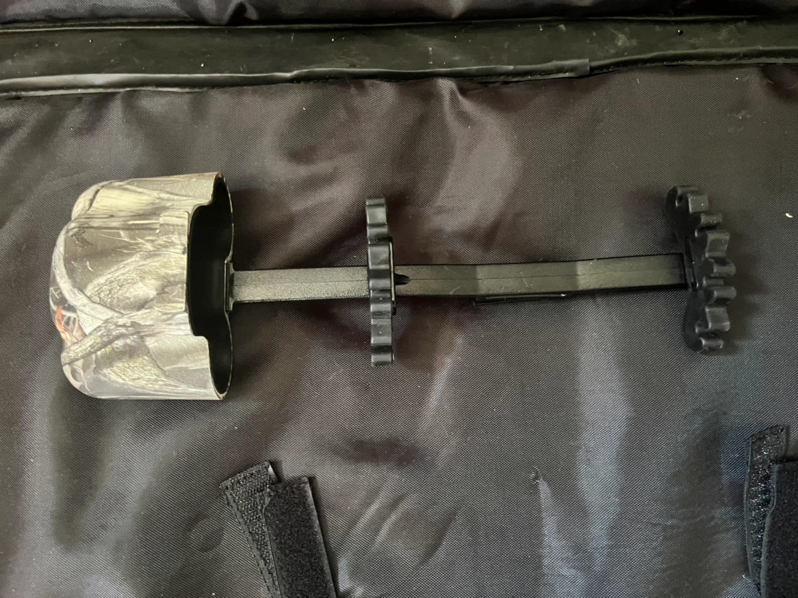 Winchester Laredo Compound Bow Package – Free 14 Arrows - photo 4