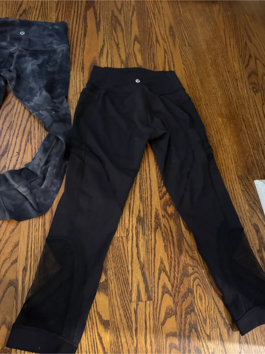 Lululemon Athleisure Bundle - Leggings & Shorts - photo 2