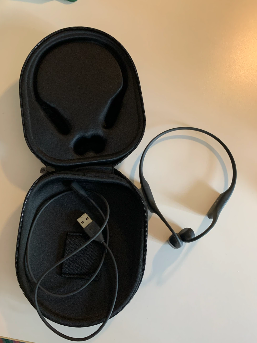 shokz bone conduction headphones