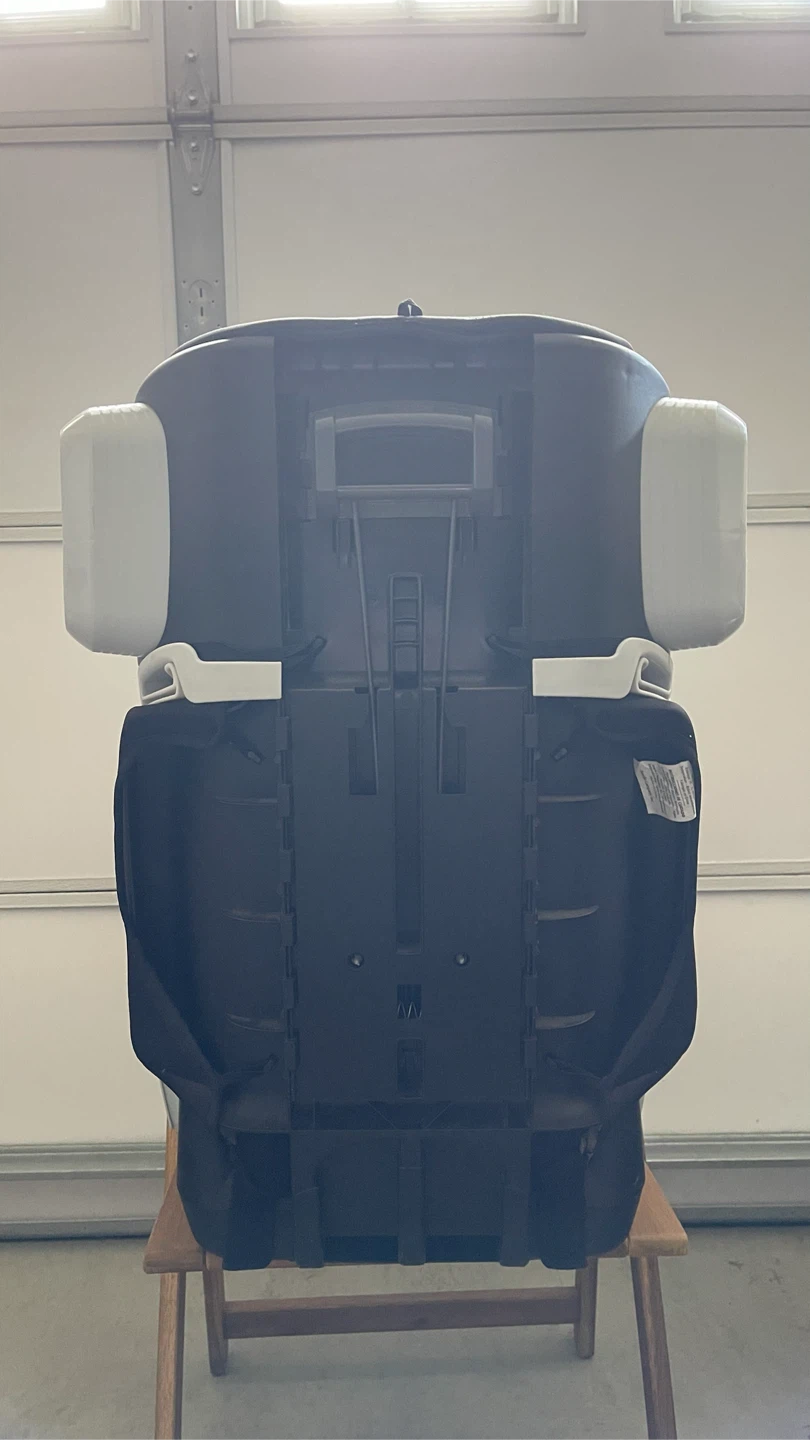 Evenflo Car Seat - photo 5