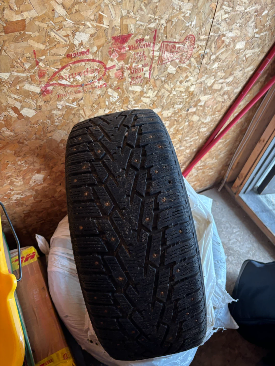 Winter Tires - 225/45R18 95T XL - photo 2