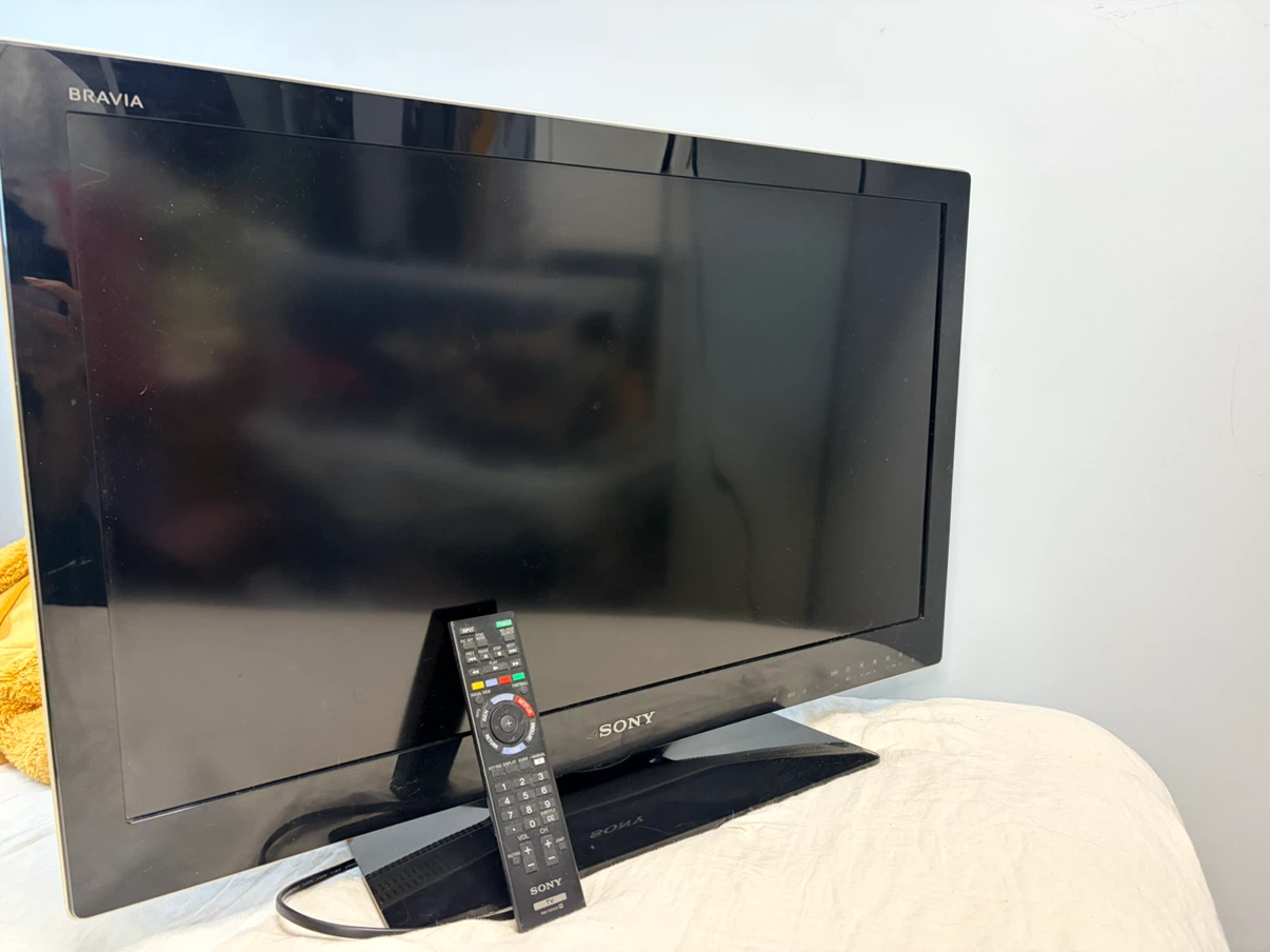 Sony Bravia Flat Screen TV with Remote