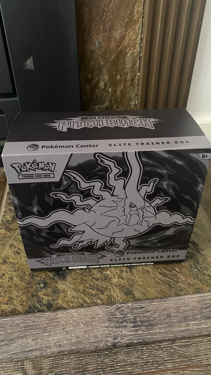 Pokemon TCG Mega Evolution Pitch Black Elite Trainer Box