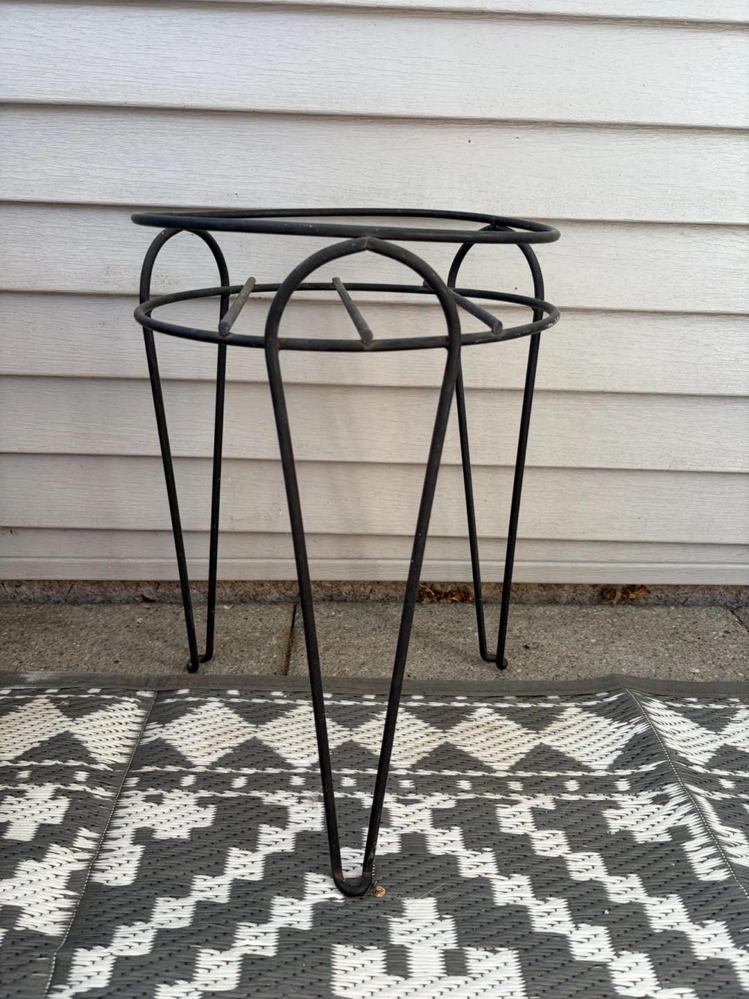 Metal Plant Stand