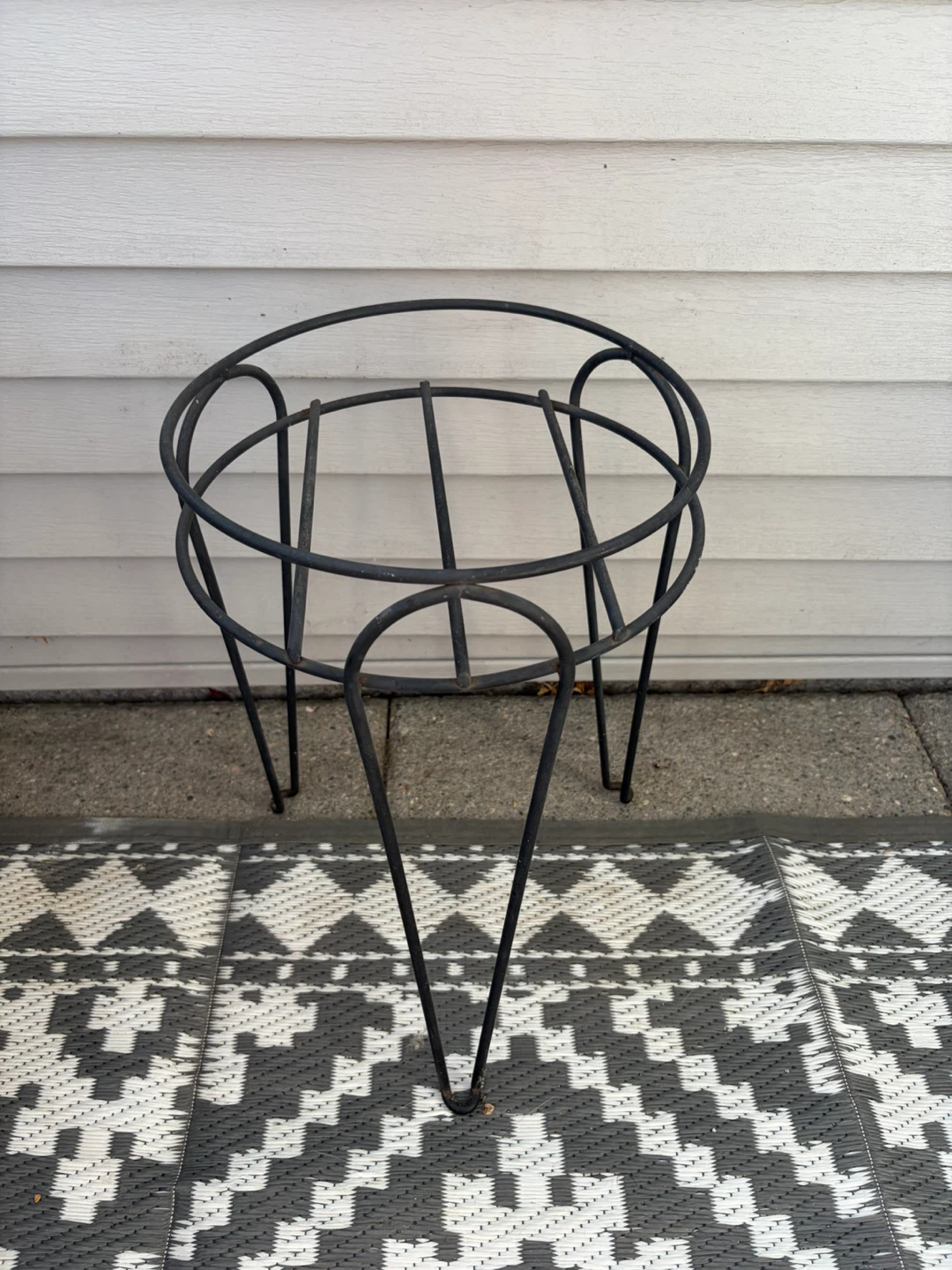 Metal Plant Stand - photo 2