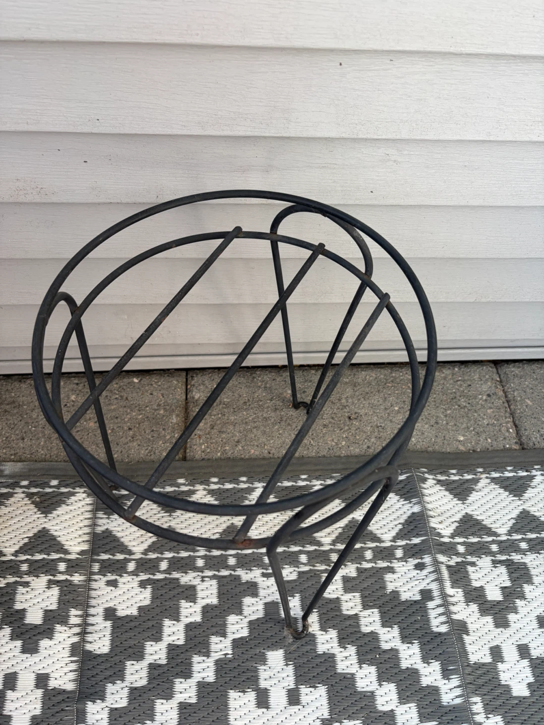 Metal Plant Stand - photo 3