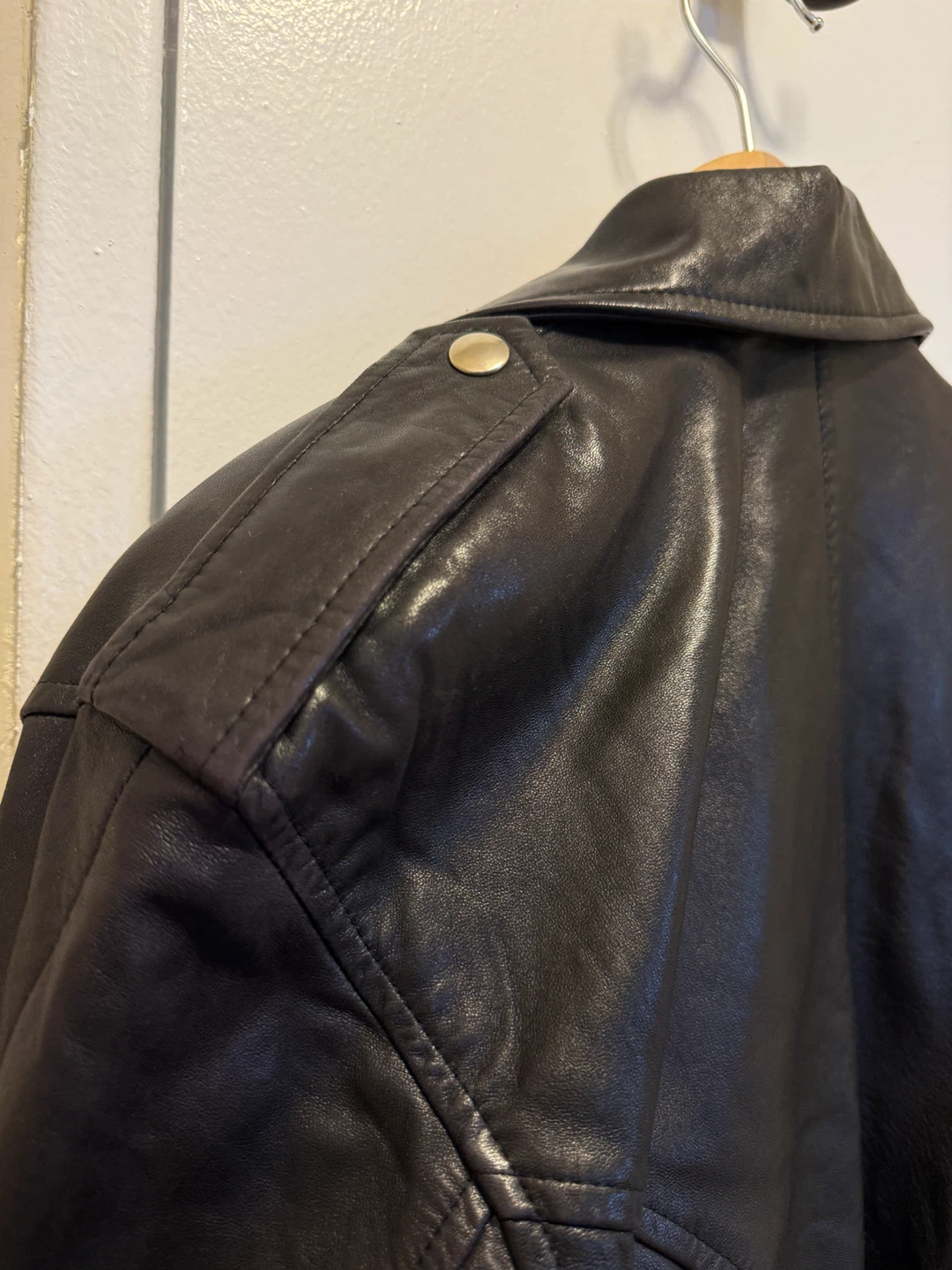 Danier Leather Biker Jacket Size XS - photo 4