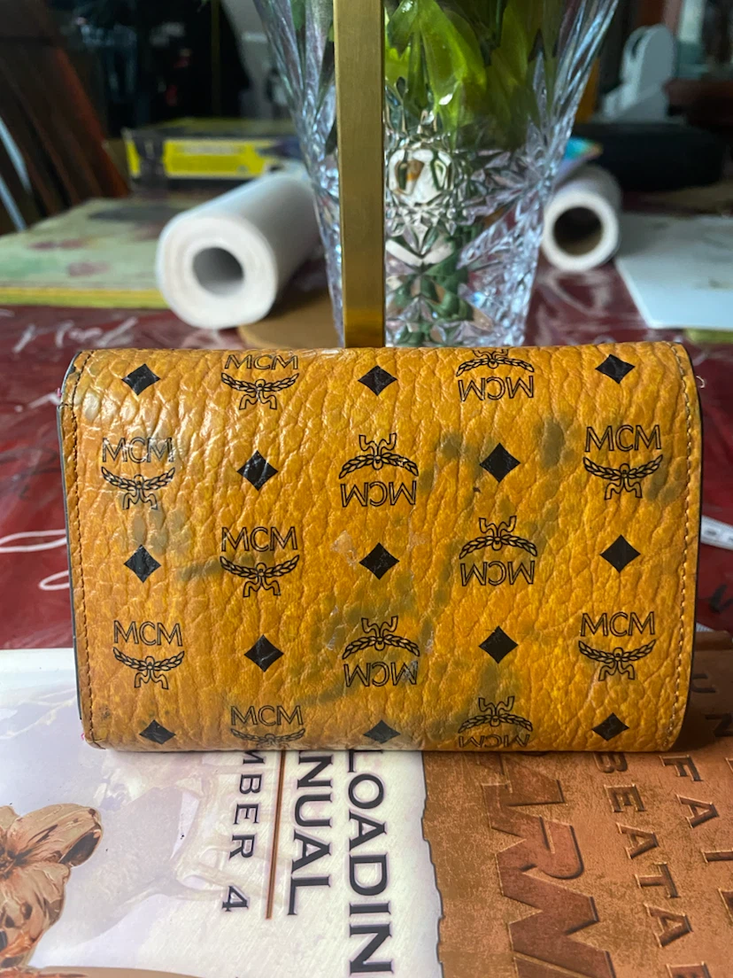 MCM Visetos Wallet - Yellow - photo 2