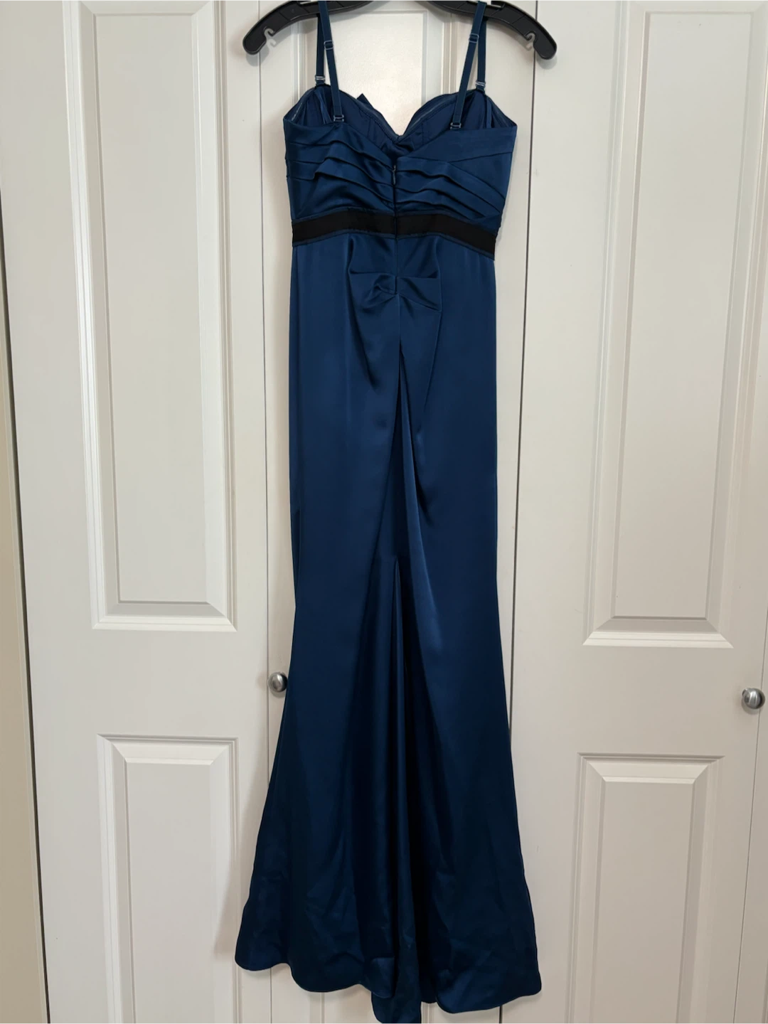 Navy Blue Floor-Length Gown - photo 4