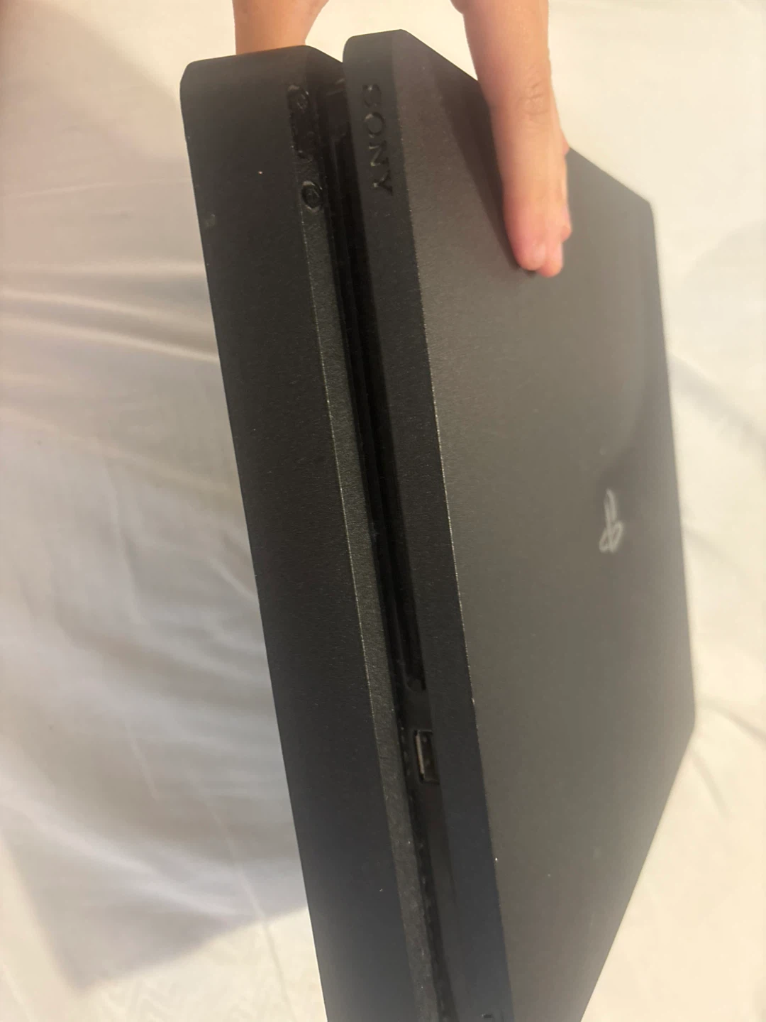 Sony PlayStation 4 Slim Console - photo 3