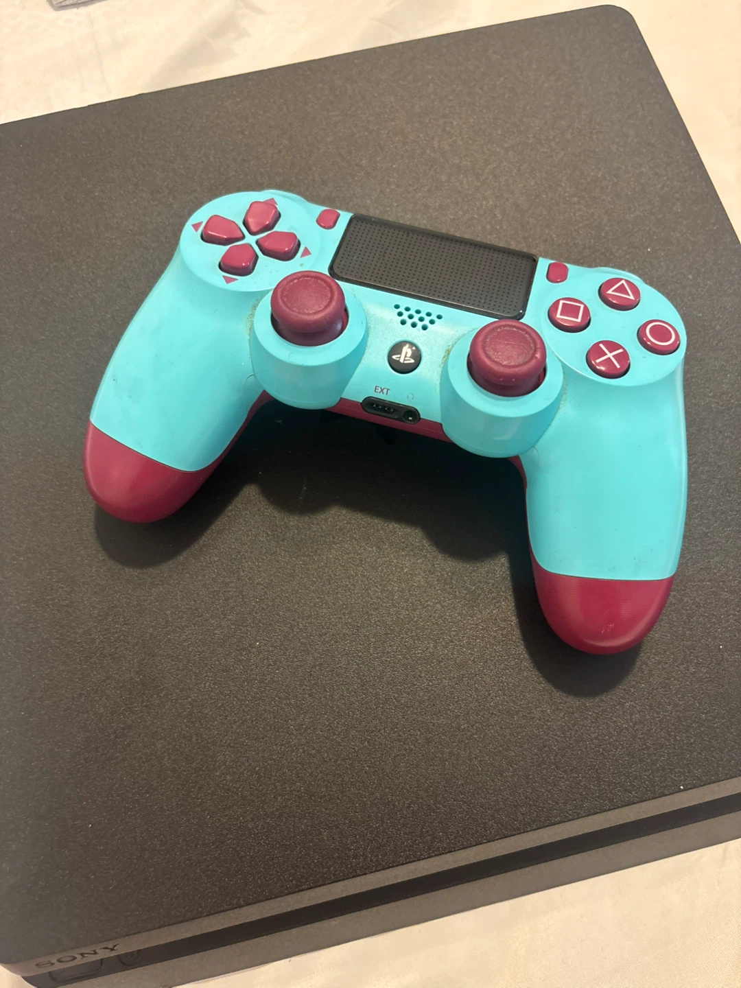 Sony PlayStation 4 Slim Console - photo 4