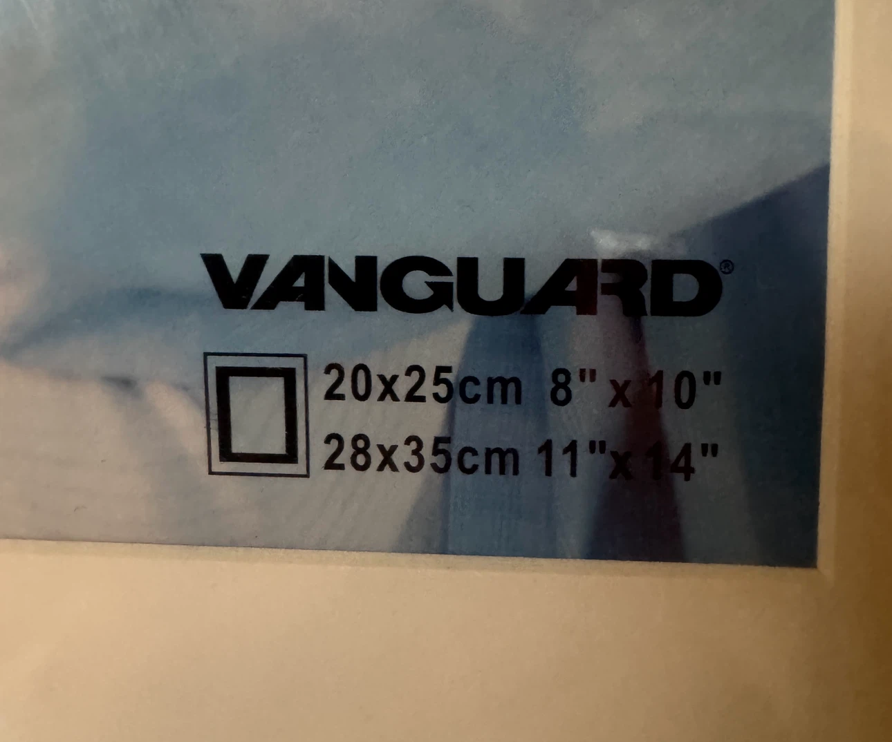 Vanguard Picture Frame 8" x 10" / 11" x 14" - photo 2