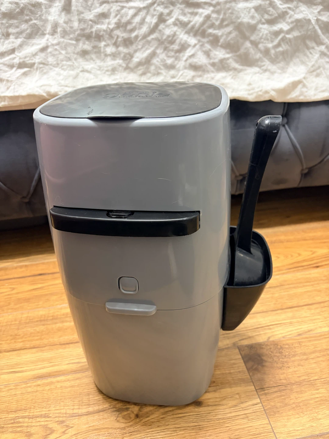 Litter Genie Pail with Scoop - photo 3
