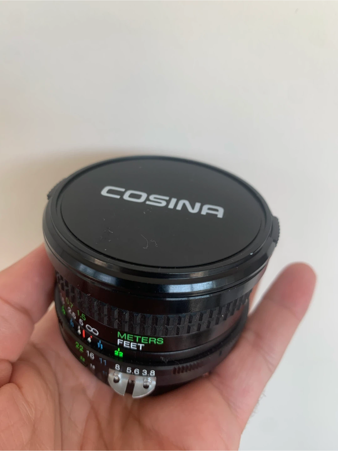 Cosina 20mm f/3.8 MC Wide Angle Lens - photo 2