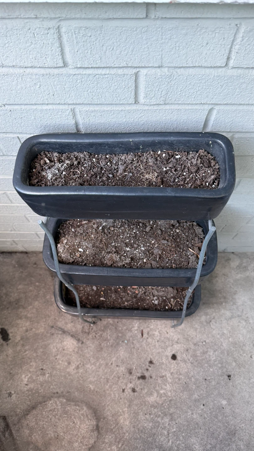 Multi-level Black Terracotta Planter - photo 2