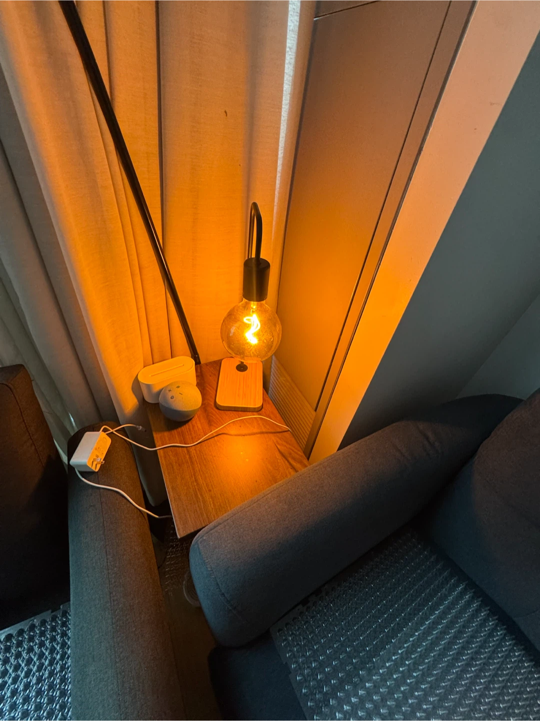 Set of 2 - Modern Desk Lamp with Large Edison Bulb - photo 2