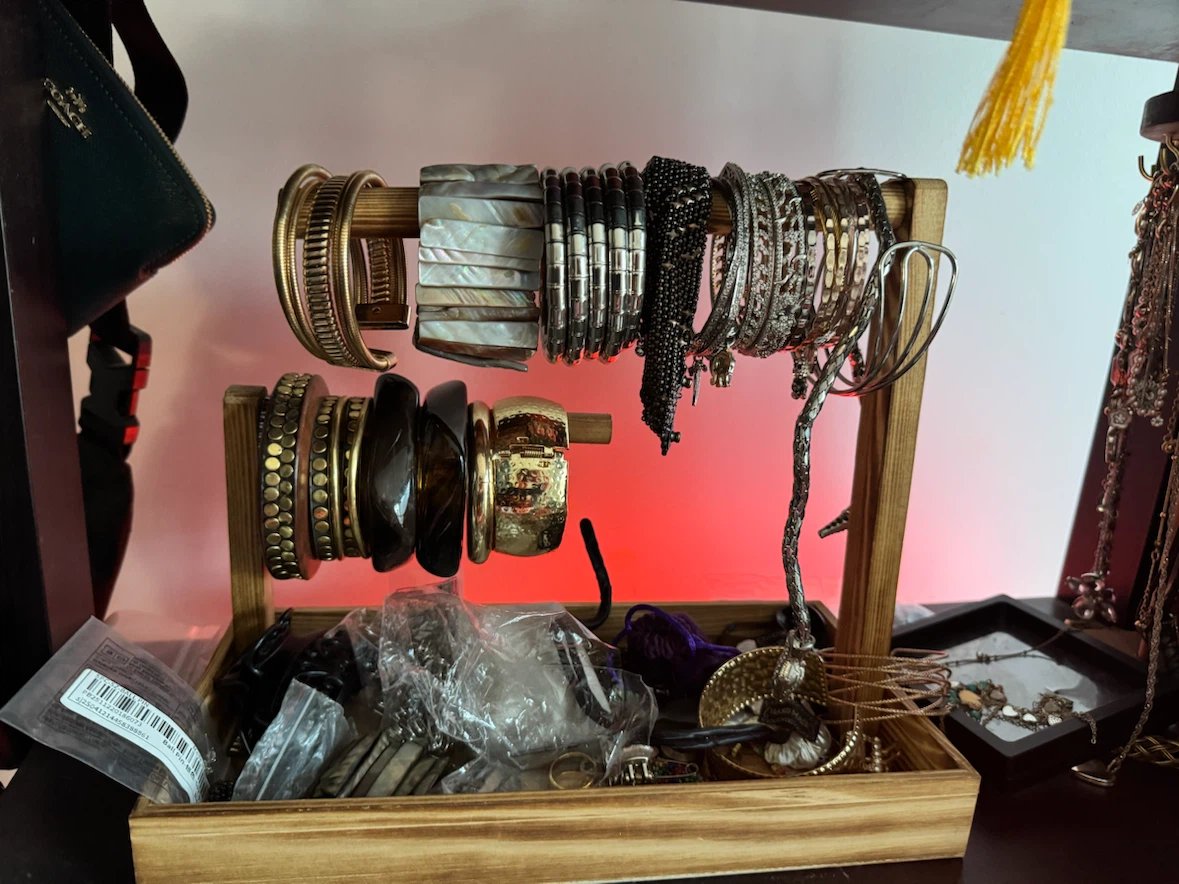 Wooden Jewelry Organizer Stand - photo 4