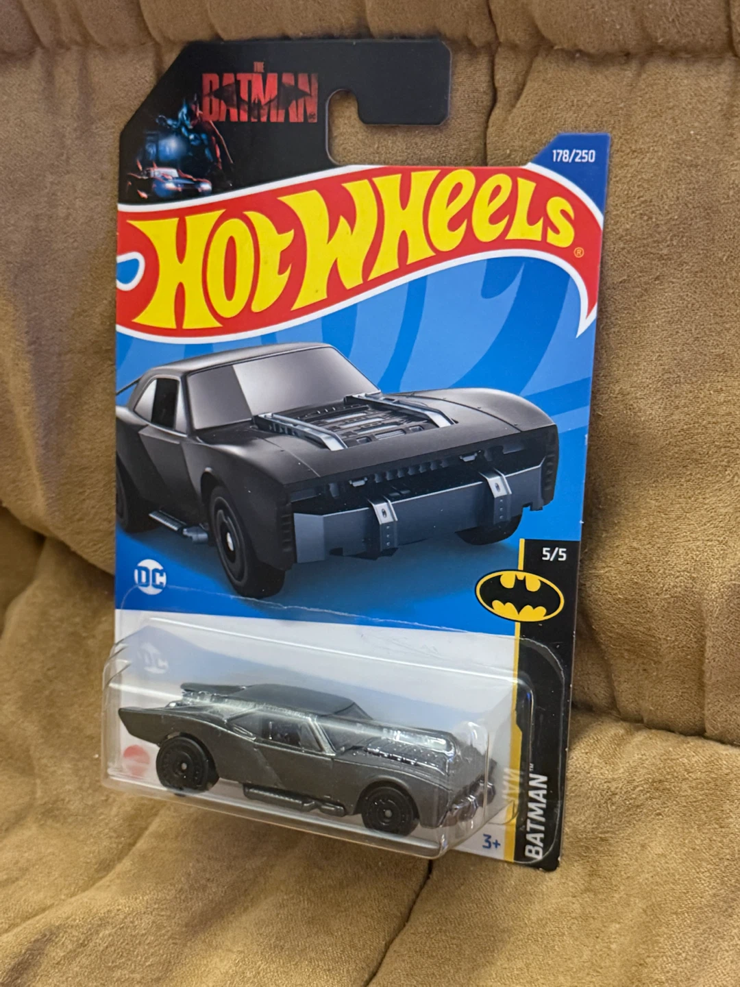 Hot Wheels Batman Batmobile Toy Car lot of 2 - photo 5
