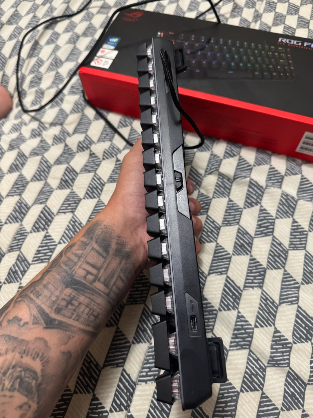 ASUS ROG Falchion Ace Gaming Keyboard - photo 4