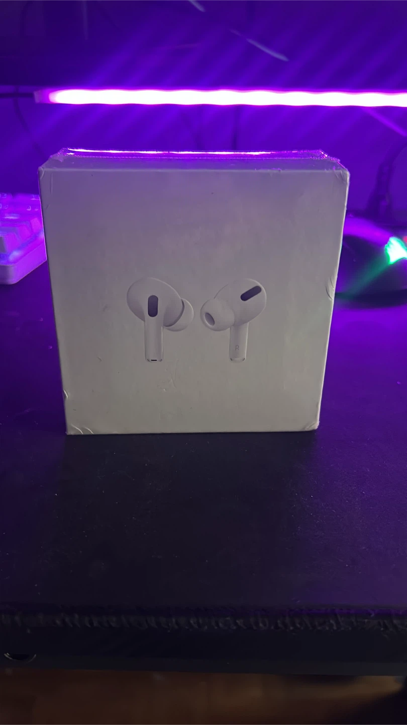 Apple AirPods Pro (1st Generation) - photo 4