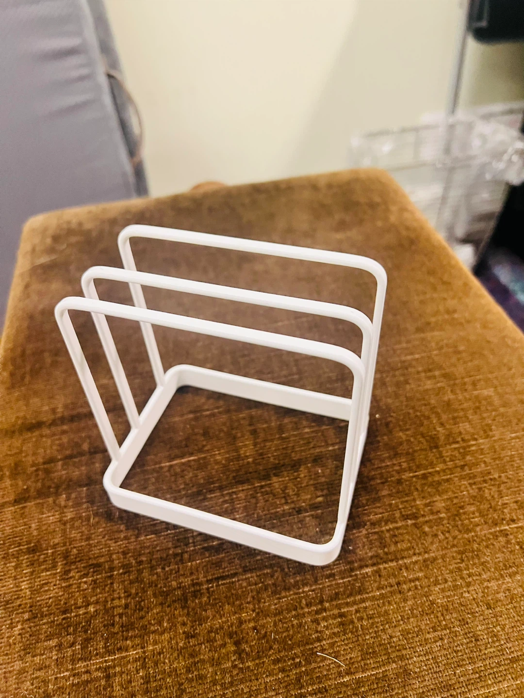 White Metal Pot Lid Holder or mini file holder