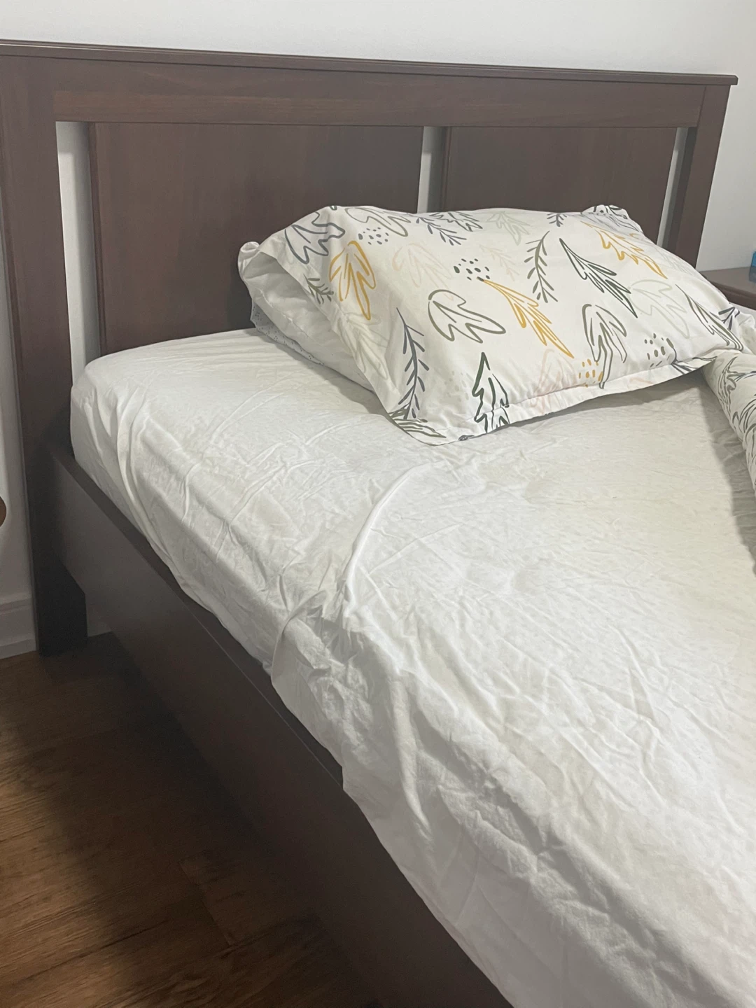 IKEA Double Wood Bed Frame with Headboard – Excellent Condition - photo 3