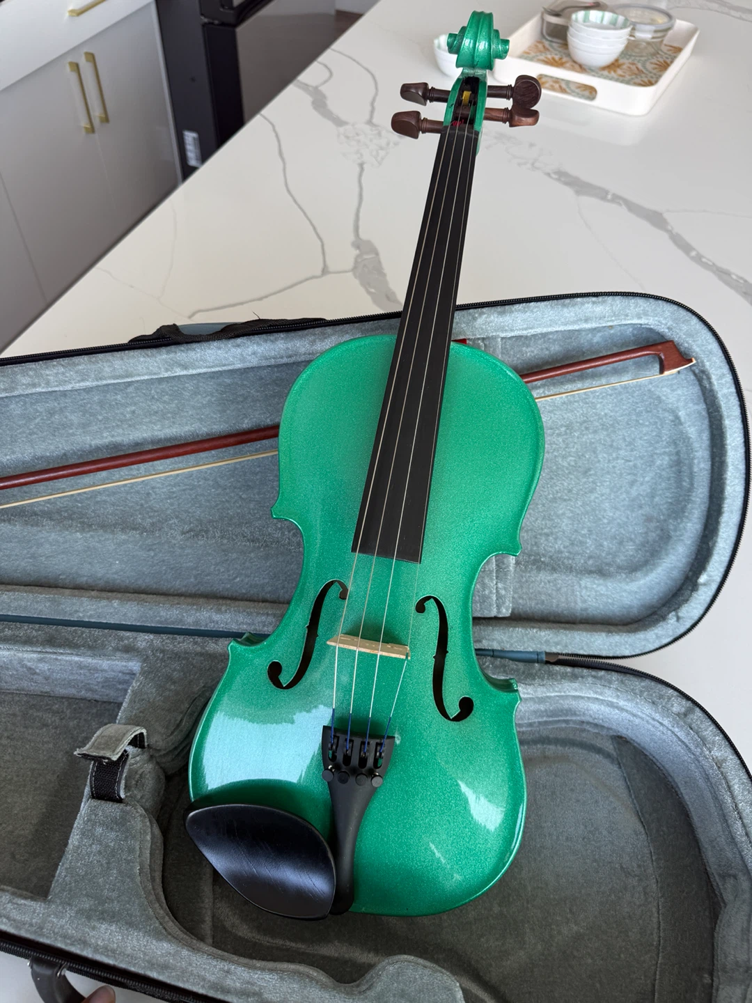 green violin with case and bow - photo 3