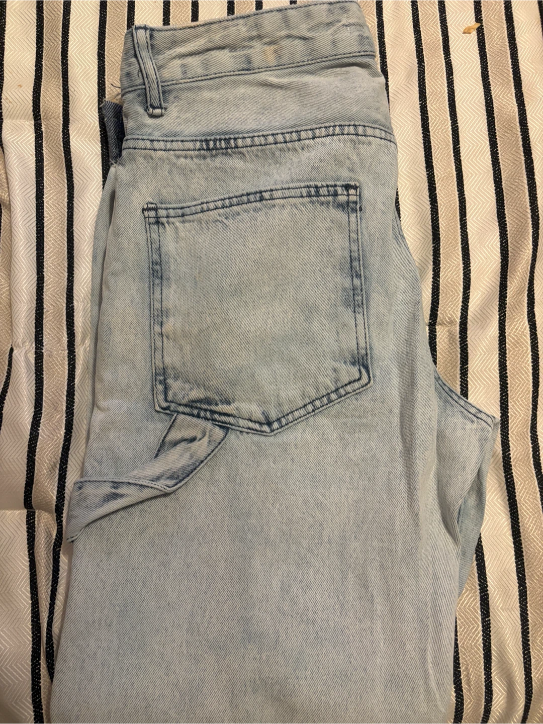 ZY Premium Light Wash Ripped Jeans