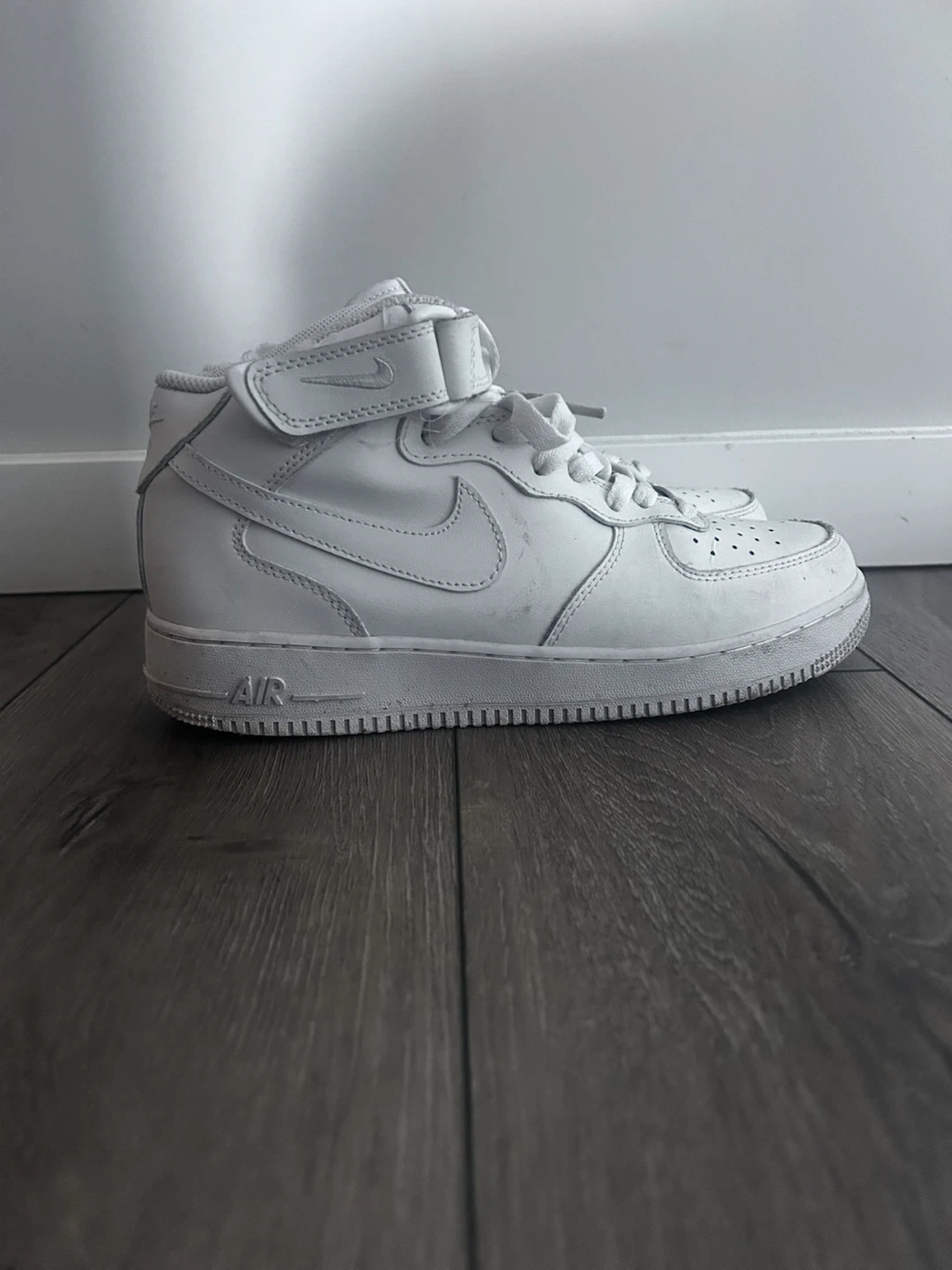 Nike Air Force 1 Mid White - photo 2