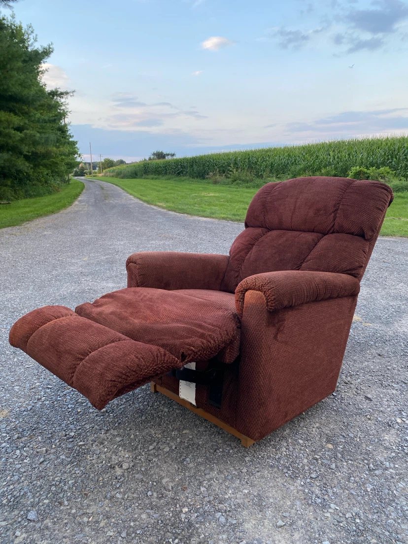 Chestnut brown La-Z-Boy Rocking Recliner (CAN DELIVER)