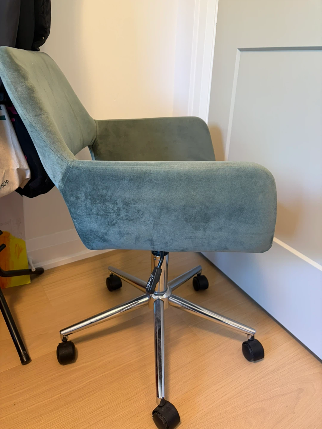 Velvet Office Chair - photo 2
