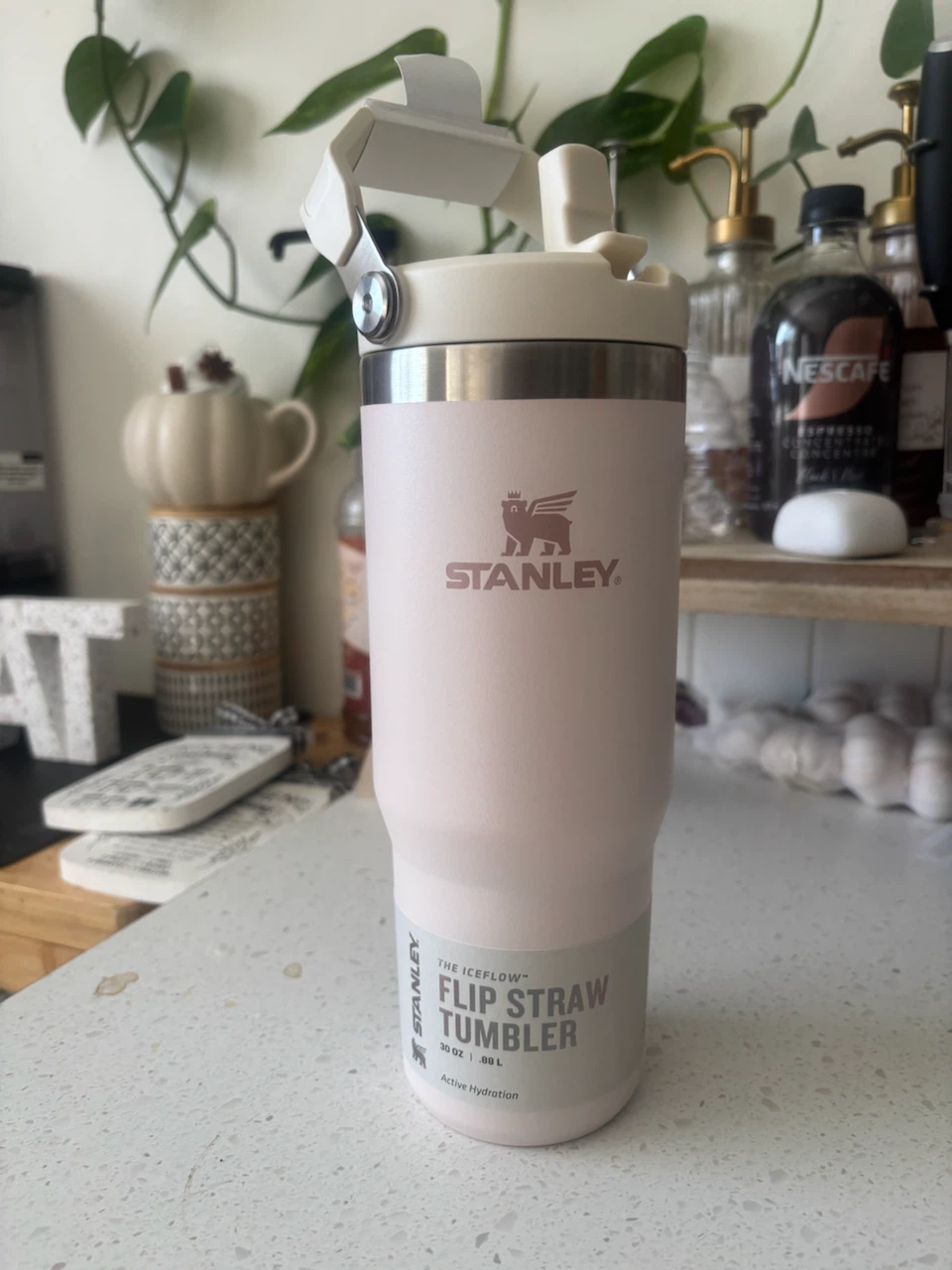 Stanley The IceFlow Flip Straw Tumbler 30 oz - Pink