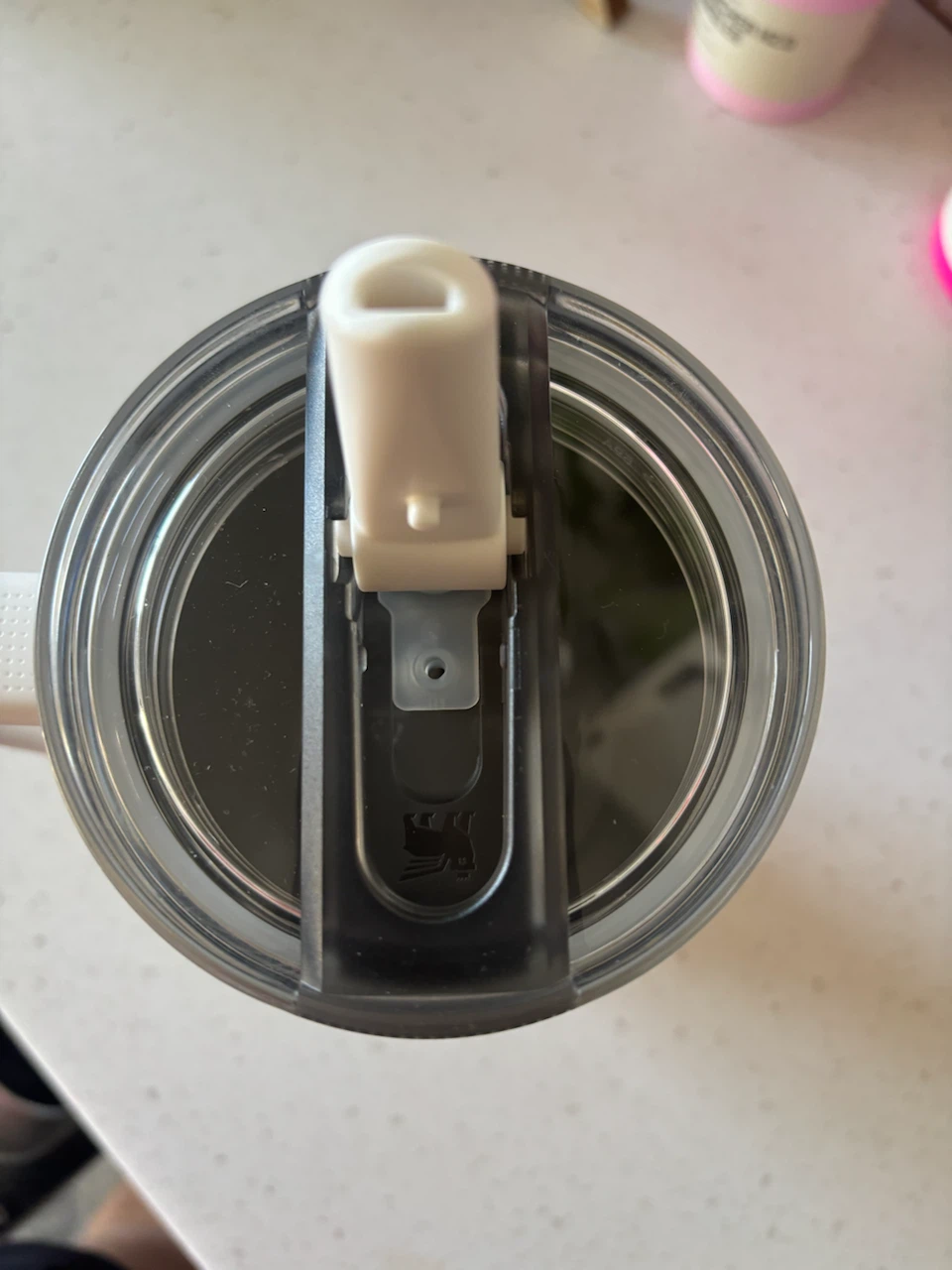 Stanley The Flow Straw Quencher Tumbler 1.18L - photo 3
