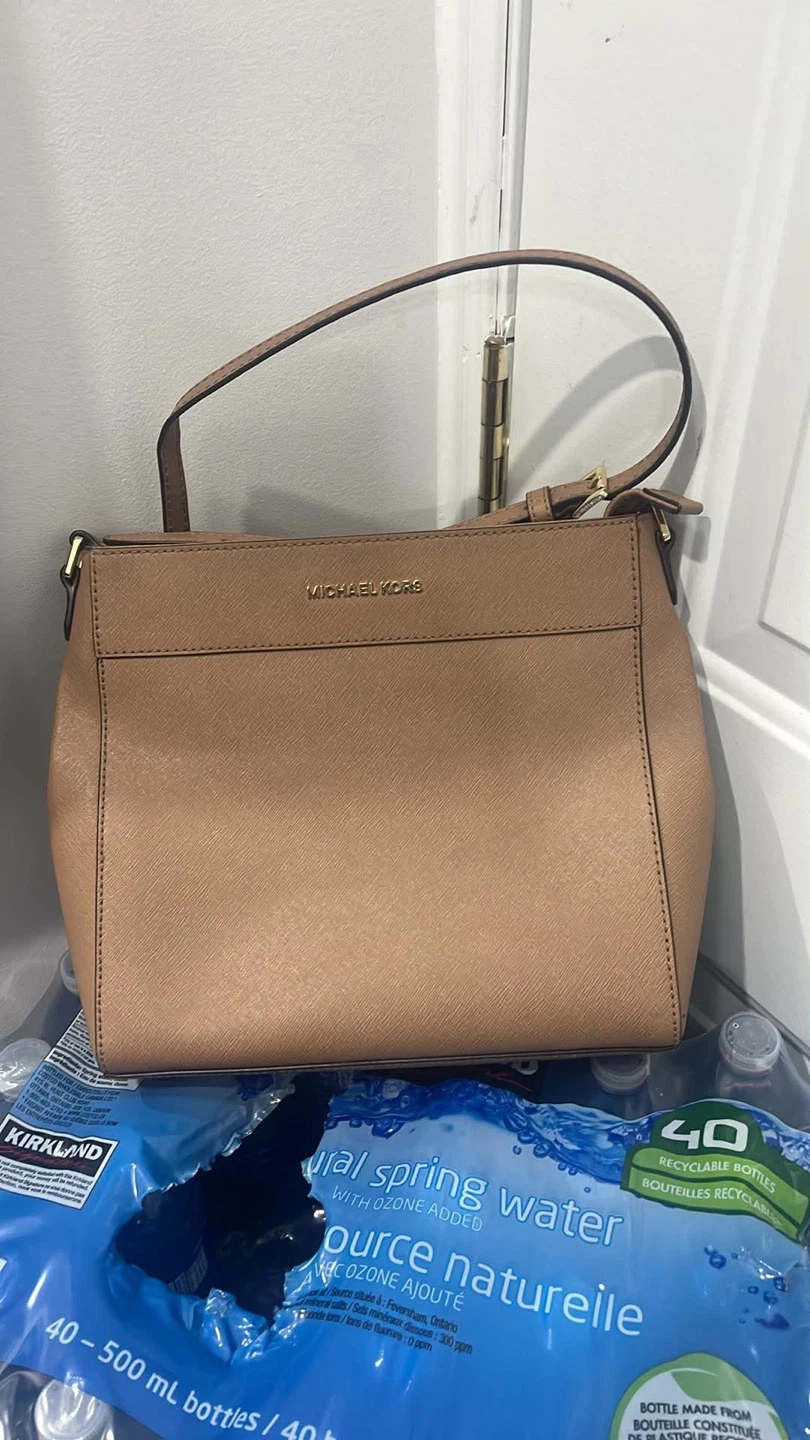 Michael kors crossbody