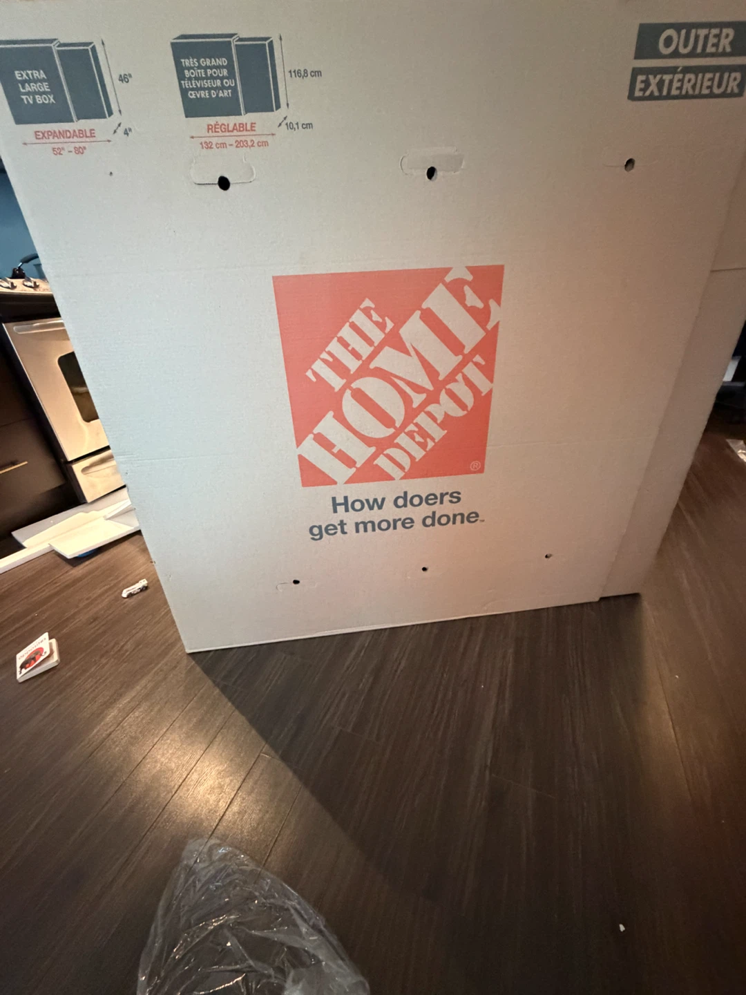 Home Depot Extra Large TV Box - photo 2