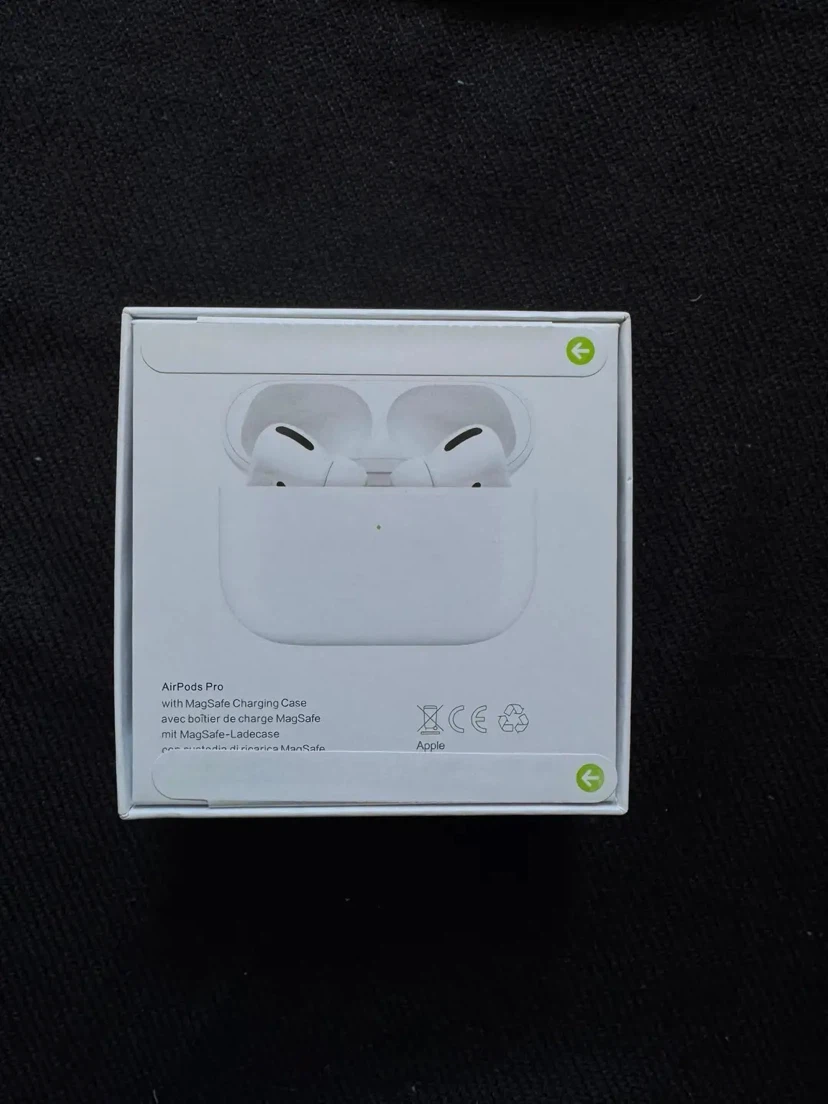 Apple AirPods Pro with MagSafe Charging Case (A2084) - photo 3