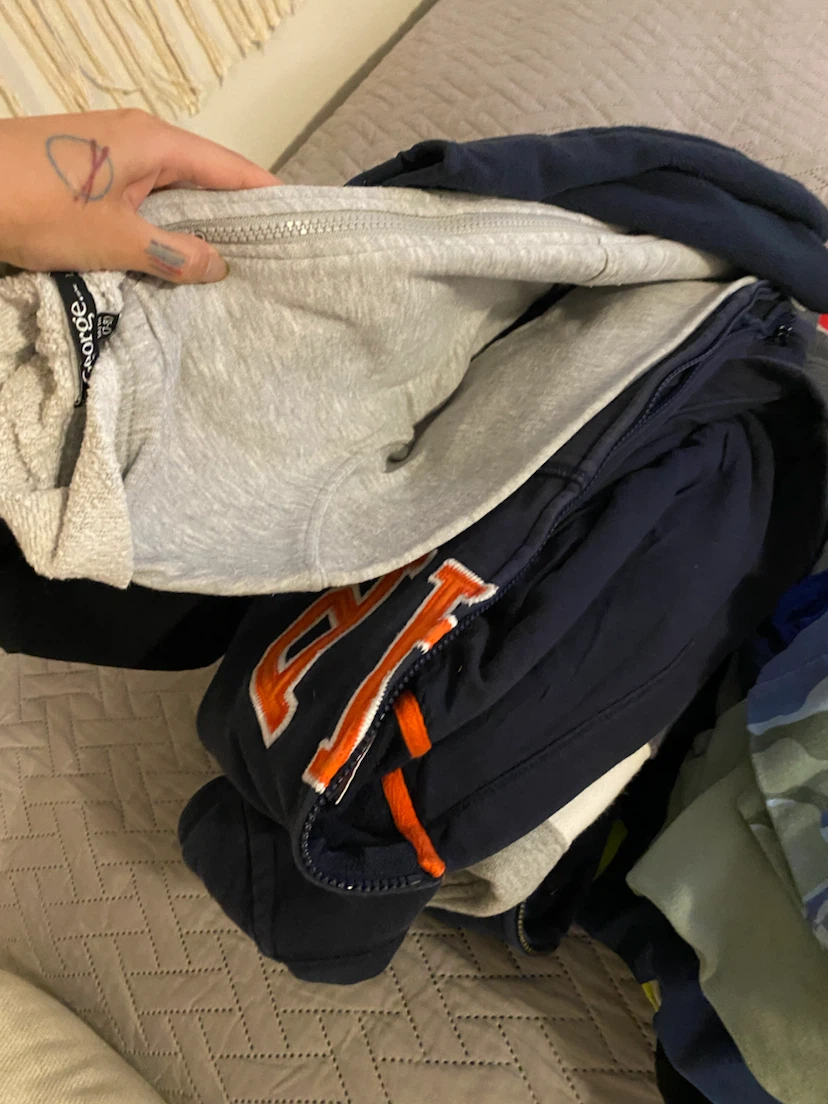 Child’s clothes - Size 7/8 - photo 3