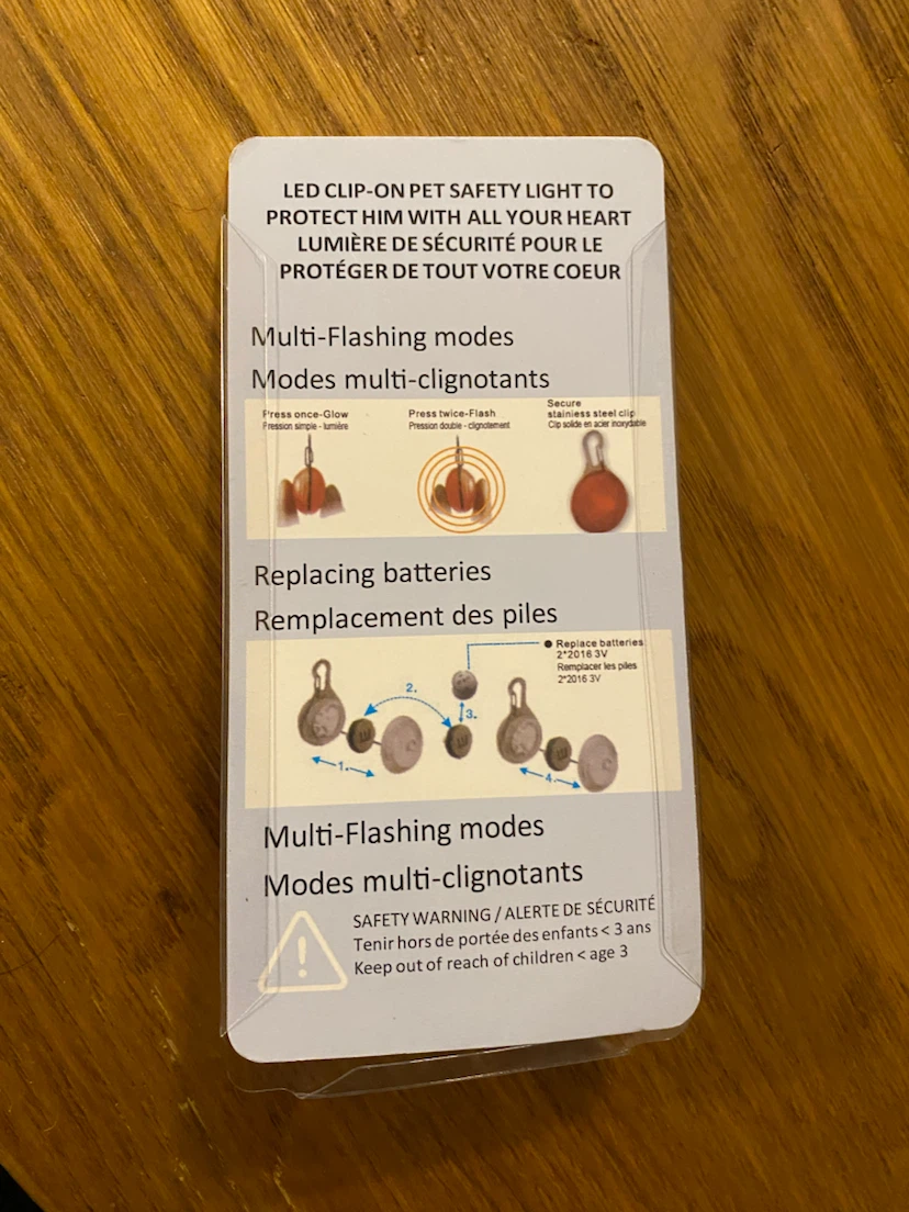Clip-on pet safety light - photo 2
