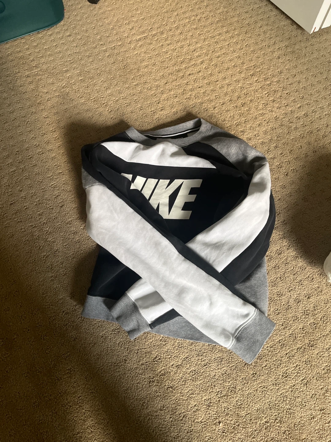 Nike Crewneck Sweatshirt