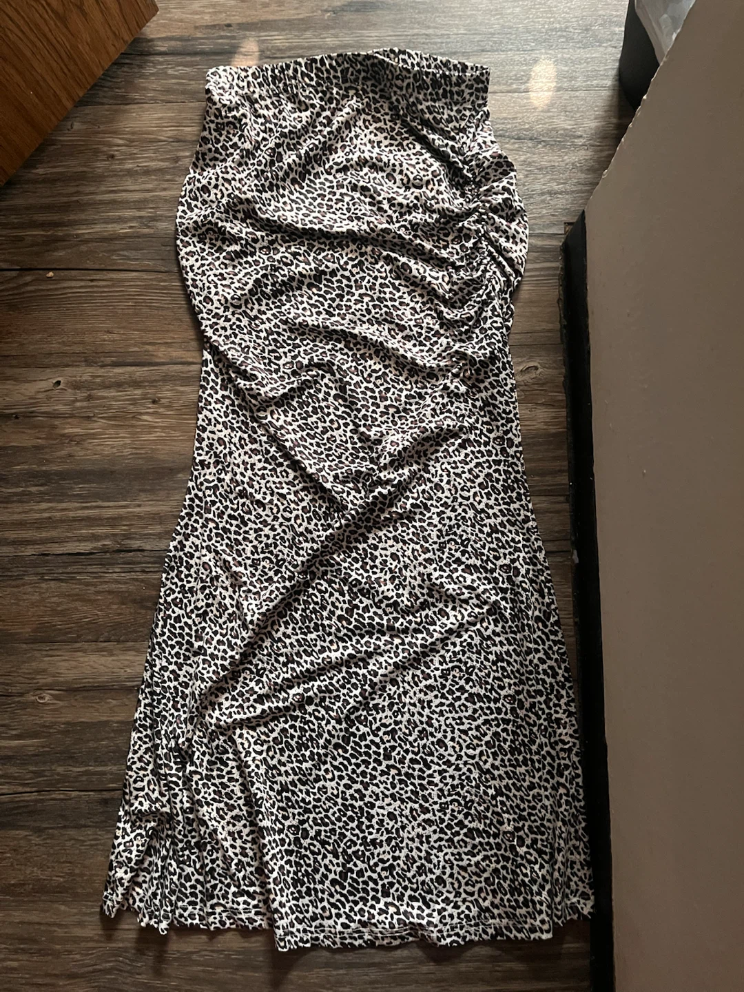 Leopard Print Ruched skirt