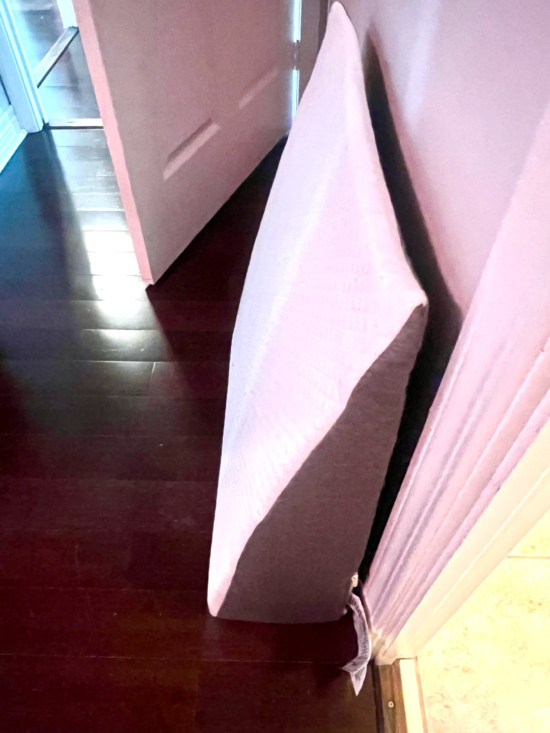Memory Foam Wedge Pillow - photo 3