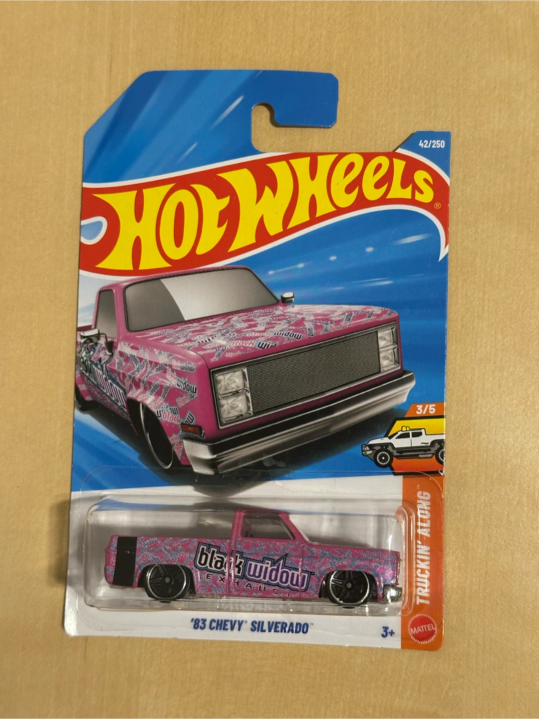 Hot Wheels '83 Chevy Silverado Diecast Toy Truck - photo 2