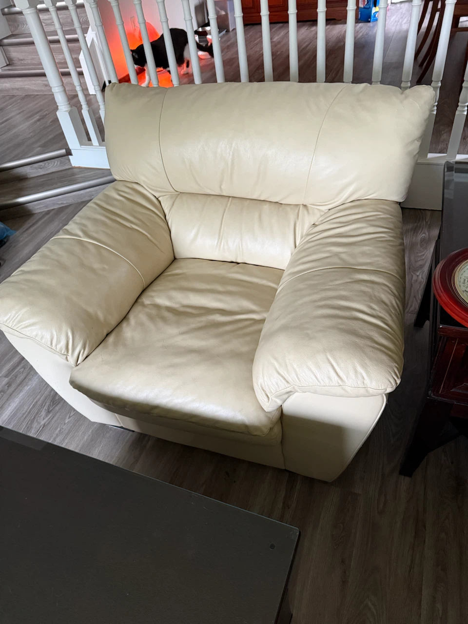 Cream Leather Loveseat and Chair