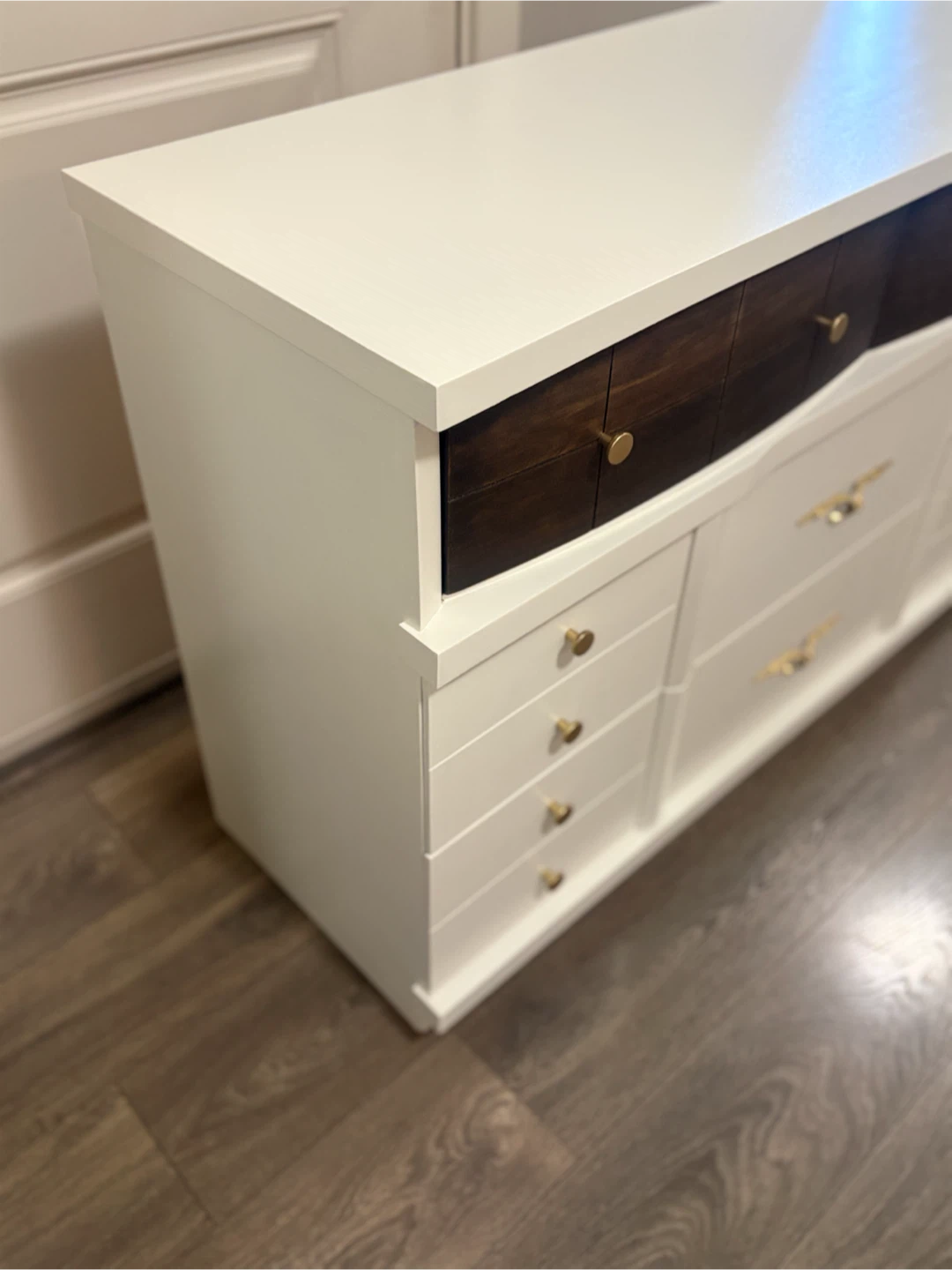 J.W. Kilgour Dresser - photo 5